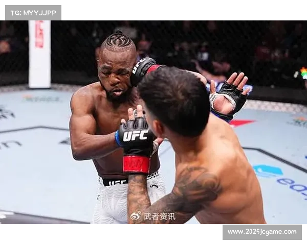 罗伊瓦尔对阵卡佩，蝇量级守门员迎战退赛王