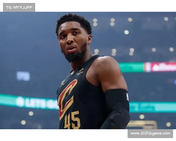 骑士104-136雷霆，米切尔19分不敌卫冕冠军